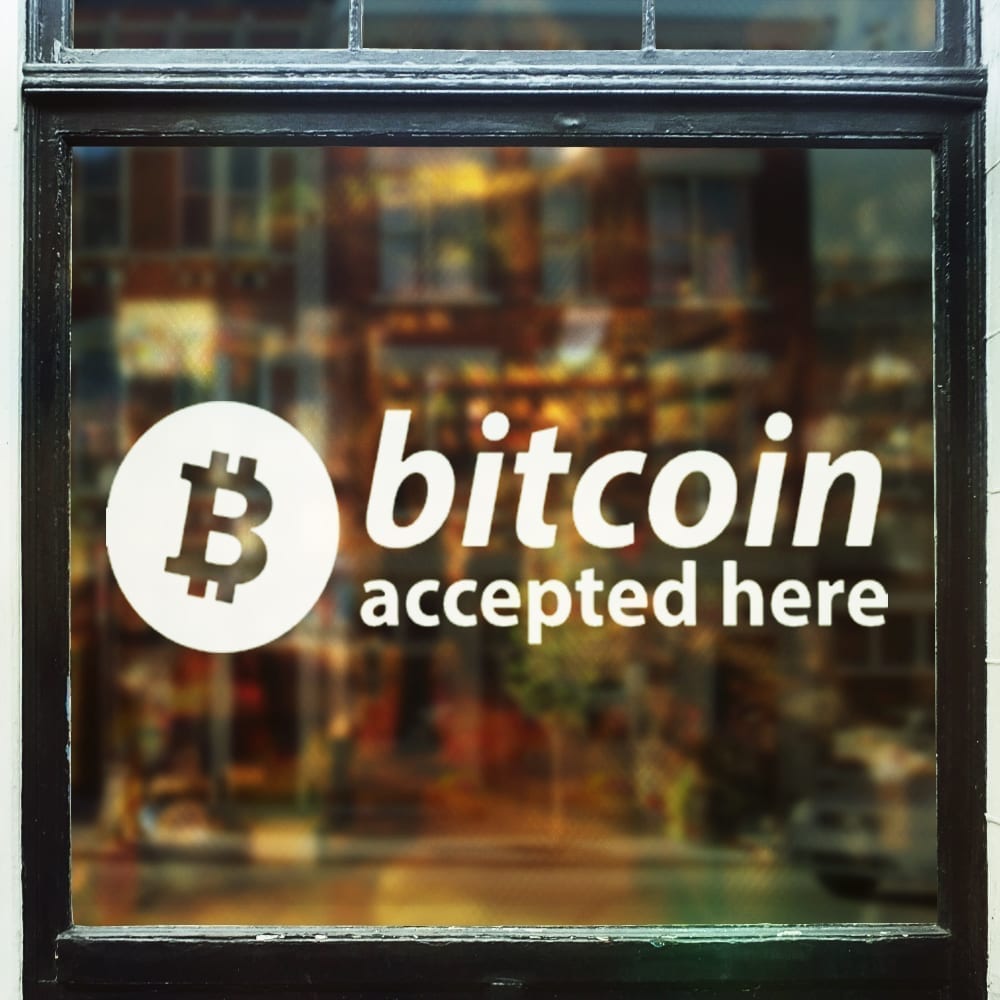 Resultado de imagen para bitcoin accepted here